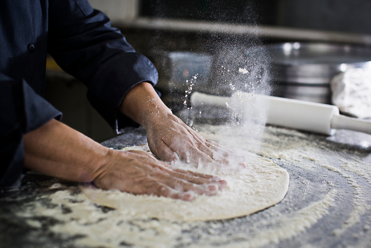 P&acirc;te &agrave; pizza &agrave; base de p&acirc;ton pizza 