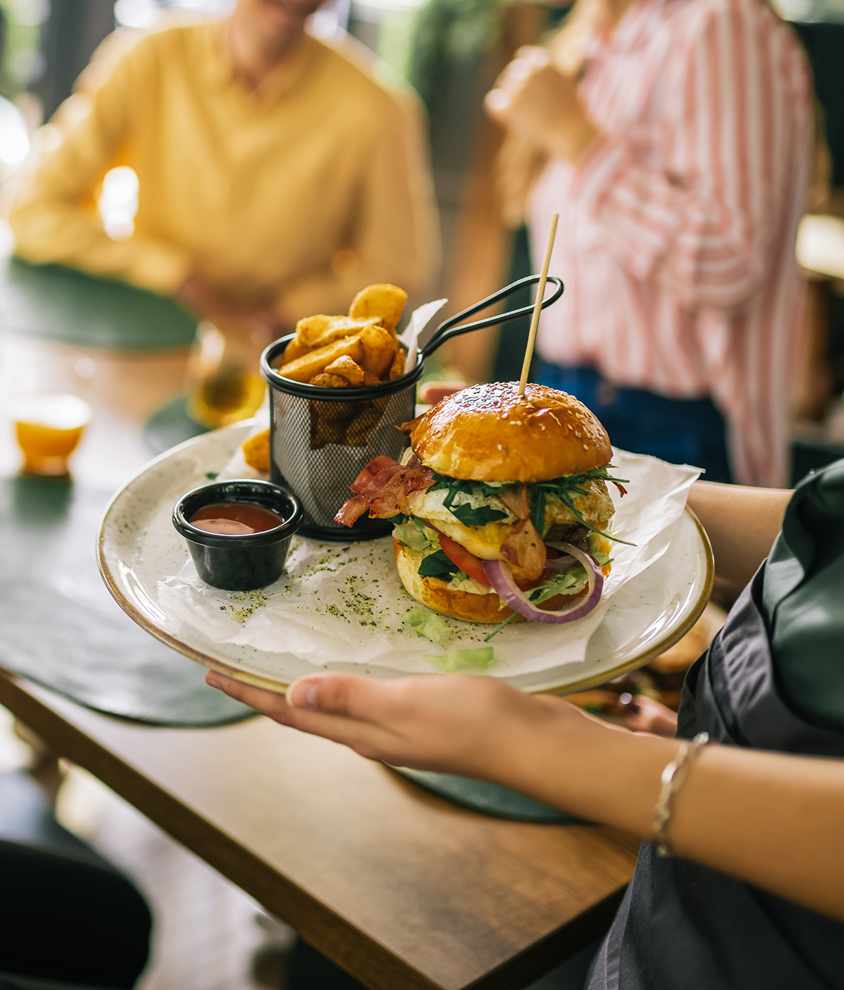 Distram - Pourquoi intégrer une offre burgers à votre carte Distram - Intégrer des burgers à votre carte